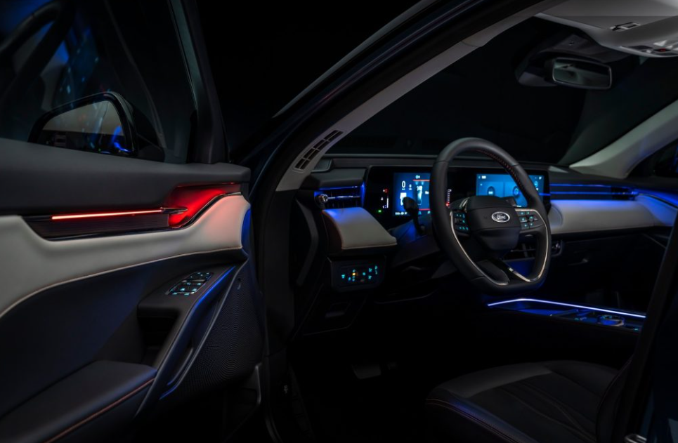 2023 Ford Taurus Interior